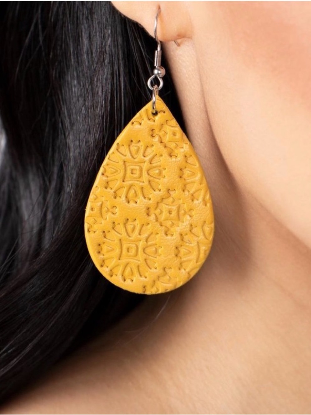 Paparazzi Stylish Subtropical Yellow Earring